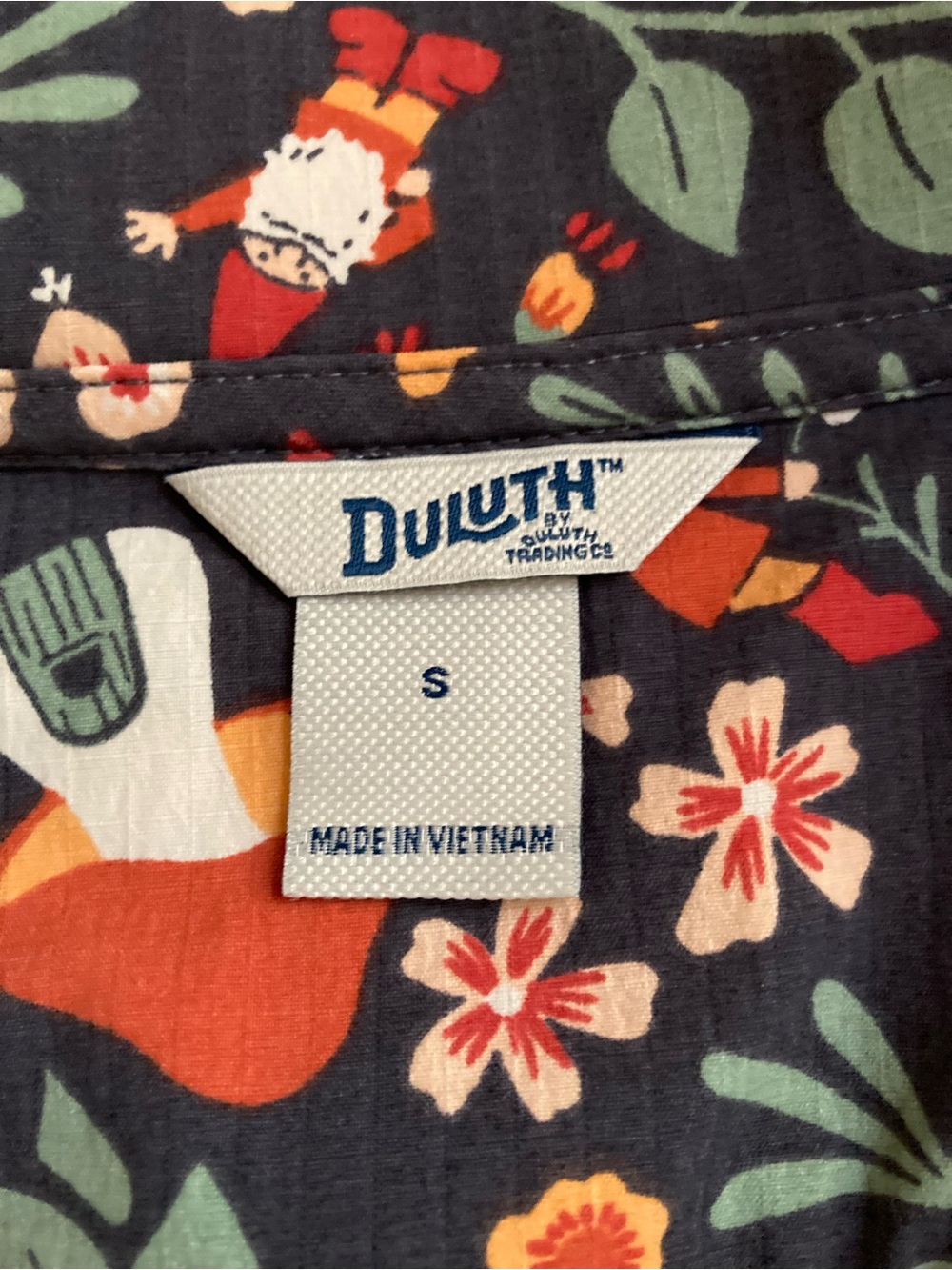Duluth Gardening Gnome Heirloom Vest: NWOT - Picture 3 of 6